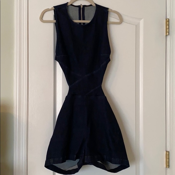 3x1 Denim Cross Body Romper Size Medium - Picture 3 of 8